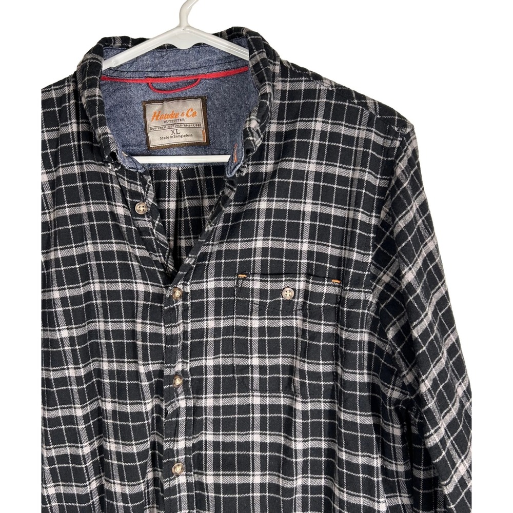 Hawke & Co Outfitter Mens XL Black Gray Plaid Button Down Flannel Shirt HSW1353